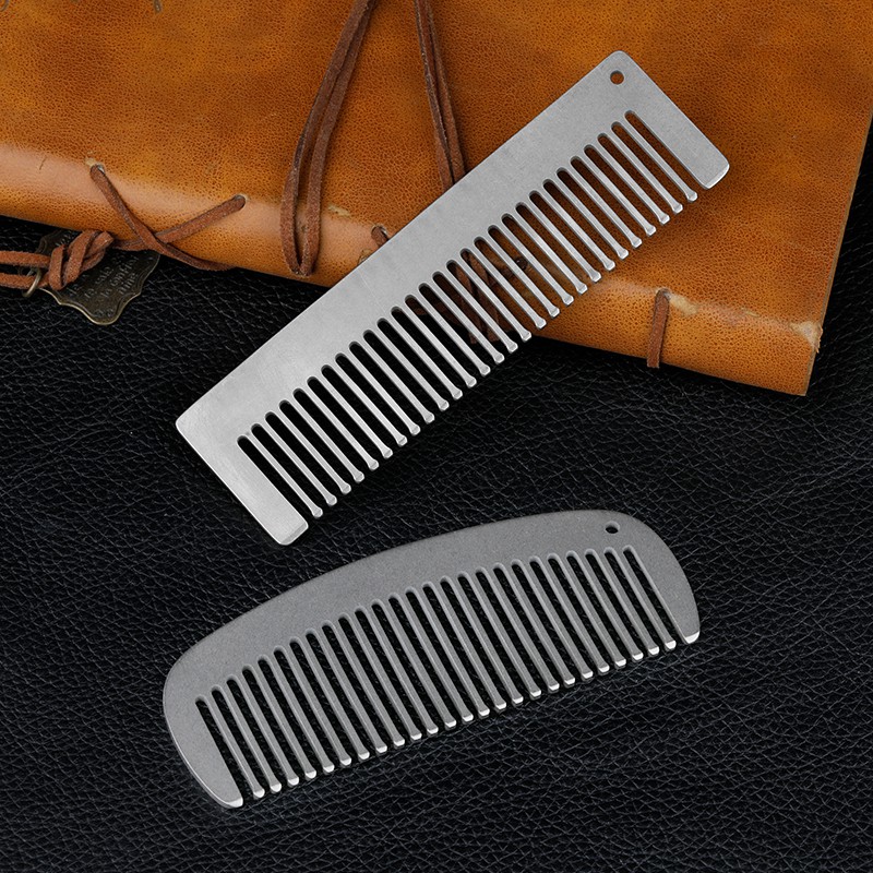 Ultralichte kam van titaniumle - Comb Pocket Titanium recensie en prijs